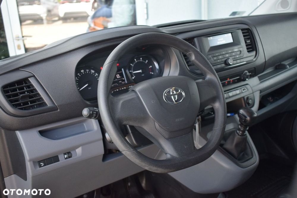 Toyota PROACE - 12