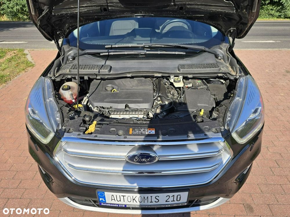Ford Kuga - 22