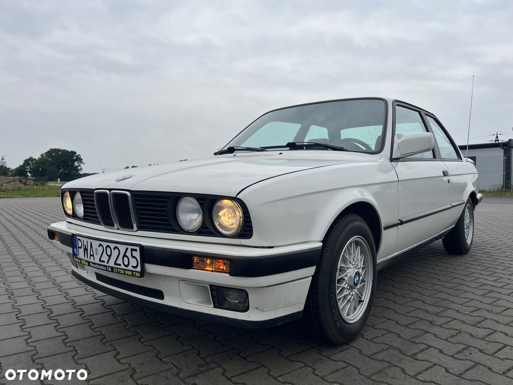 BMW Seria 3 316i - 1