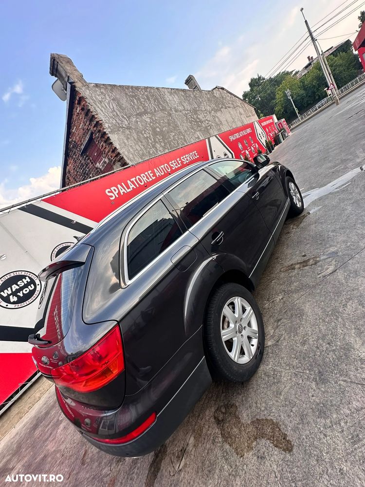 Audi Q7 3.0 TDI Quattro Tip - 2