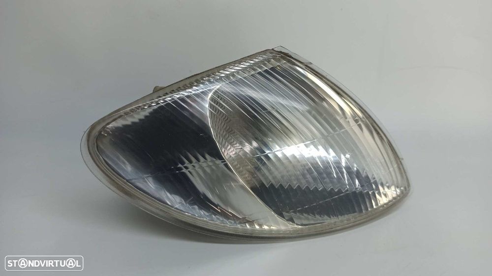 FAROLIM FRENTE DIREITO RENAULT MEGANE I CLASSIC (LA0) 1.9 D RN - 5