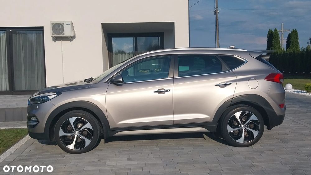 Hyundai Tucson 1.7 CRDI BlueDrive Style 2WD DCT - 12
