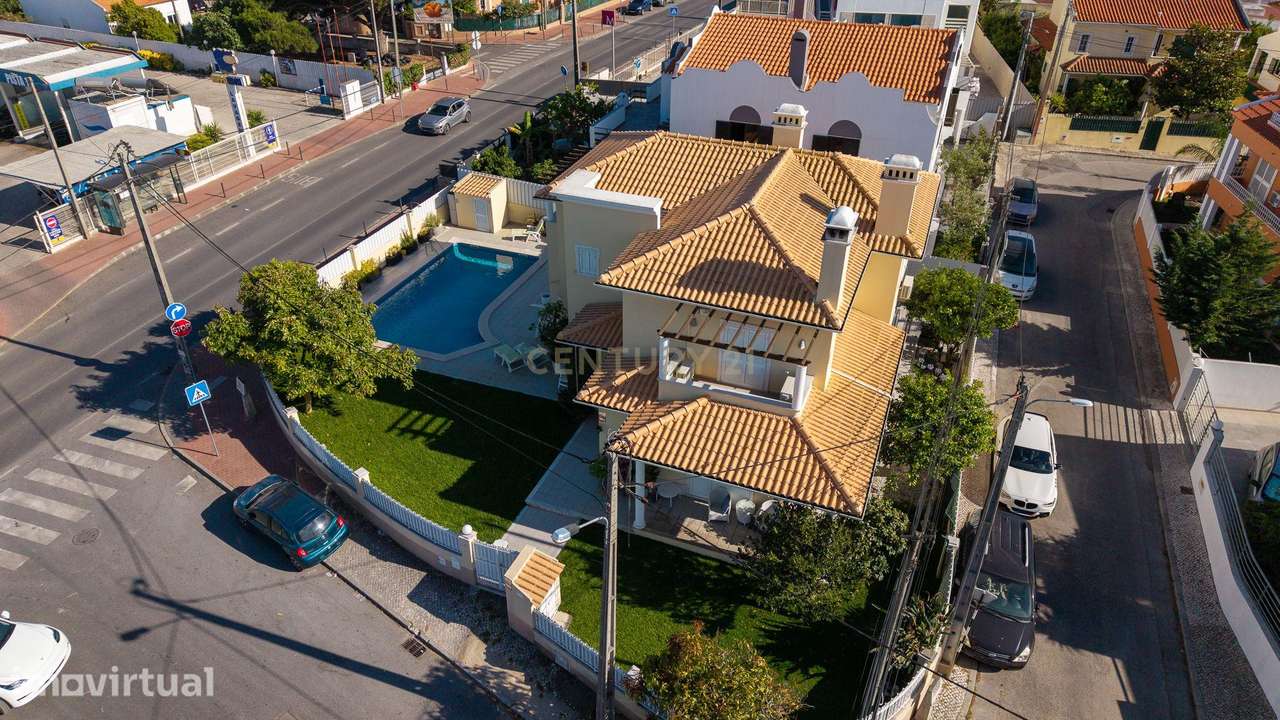 Moradia Isolada com Piscina e Jardim – Charneca da Caparica - Grande imagem: 2/52