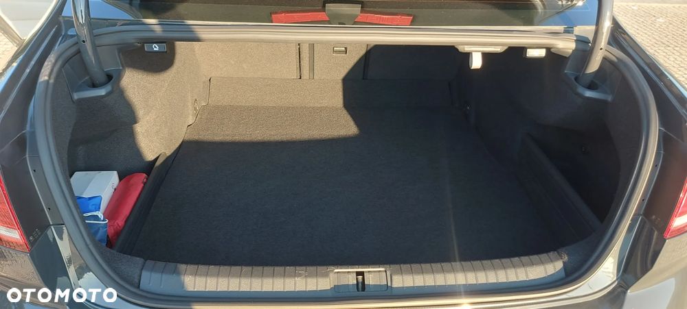 Volkswagen Passat 1.8 TSI BMT Comfortline DSG - 21