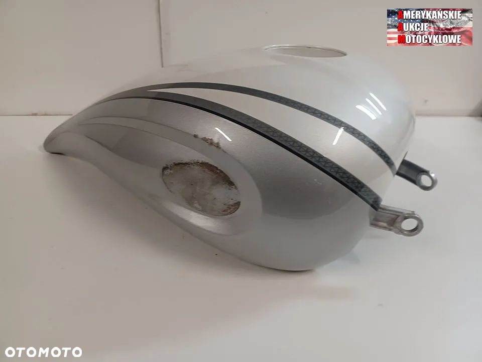 Victory Kingpin 2005 zbiornik