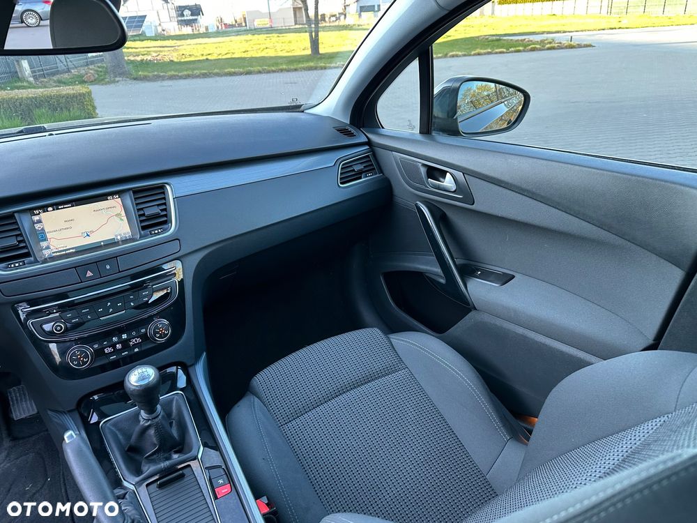 Peugeot 508 HDi 160 Active - 10
