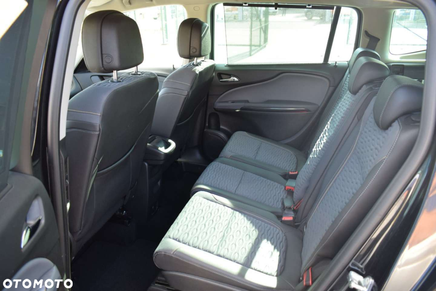 Opel Zafira - 19