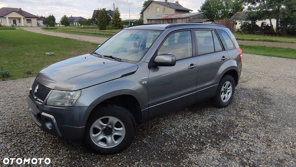 Suzuki Grand Vitara 1.9 DDiS - 1