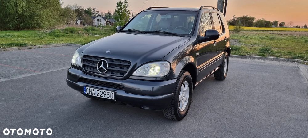 Mercedes-Benz ML - 2