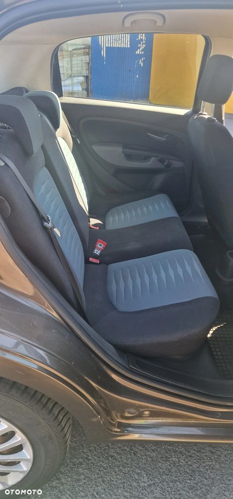 Fiat Grande Punto - 22