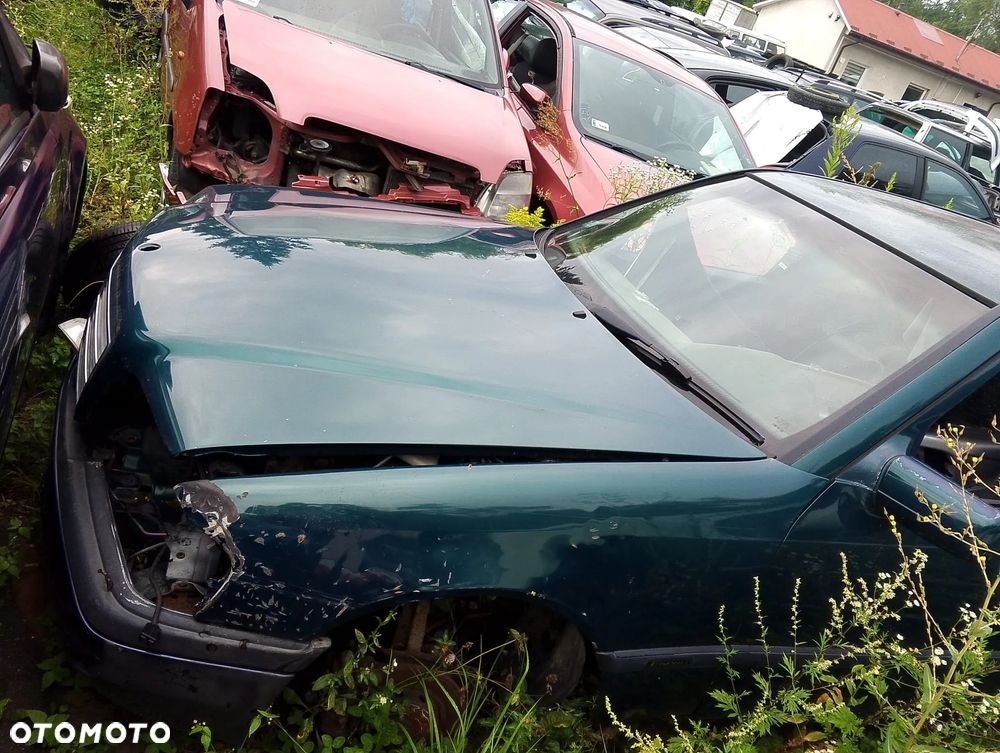 Mercedes Benz Klasa C W202 (93-97r.) 1.8 B 122KM. Silnik 111920 Skrzynia 717417 lakier 269 – Zieleń Turmalinu. Cały na części. GWARANCJA !!!  Przód Tył Zestaw Komplet Drzwi Klapa Zderzak Błotnik Maska Grill Atrapa Szyba Pas Lampa Lusterko Boczki Fotel Kanapa Kokpit Deska Rozdzielcza Przełącznik Włącznik Sterownik Przewody Wiązka Instalacja Moduł Komputer Czujnik Listwa Pompa Alternator Wtryski Głowica Rozrusznik Kompresor Sprzęgło Dwumas Silnik Skrzynia ABS Klimatyzacji Paliwa Wspomagania Kolektor Turbina Przepustnica Zawór Chłodnica Koło Hak Belka Sanki Zawieszenie Mcpherson Półoś Amortyzator Wydech Tłumik Zacisk Most - 4
