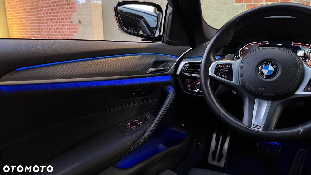 BMW Seria 5 520d xDrive M Sport sport - 23