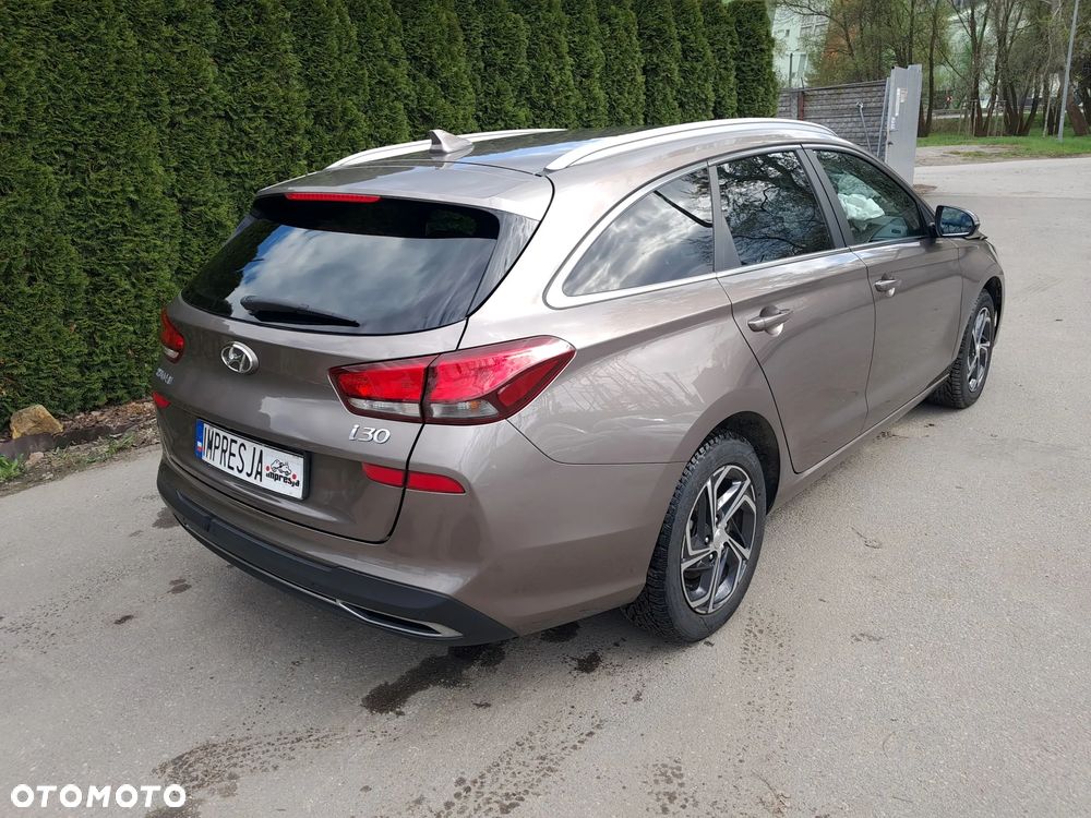 Hyundai i30 - 12