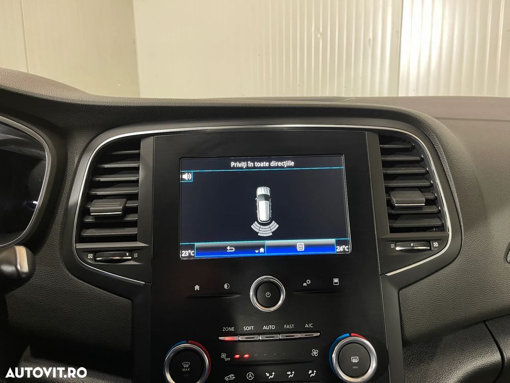 Renault Megane Blue dCi 116 EDC Zen - 10