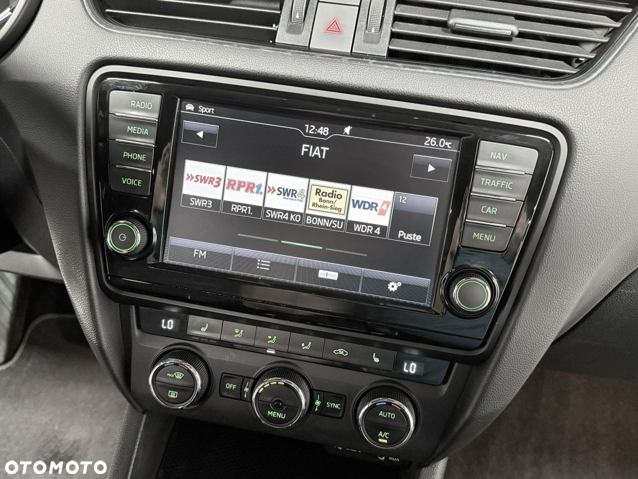 Skoda Octavia 2.0 TDI RS Challenge DSG - 26