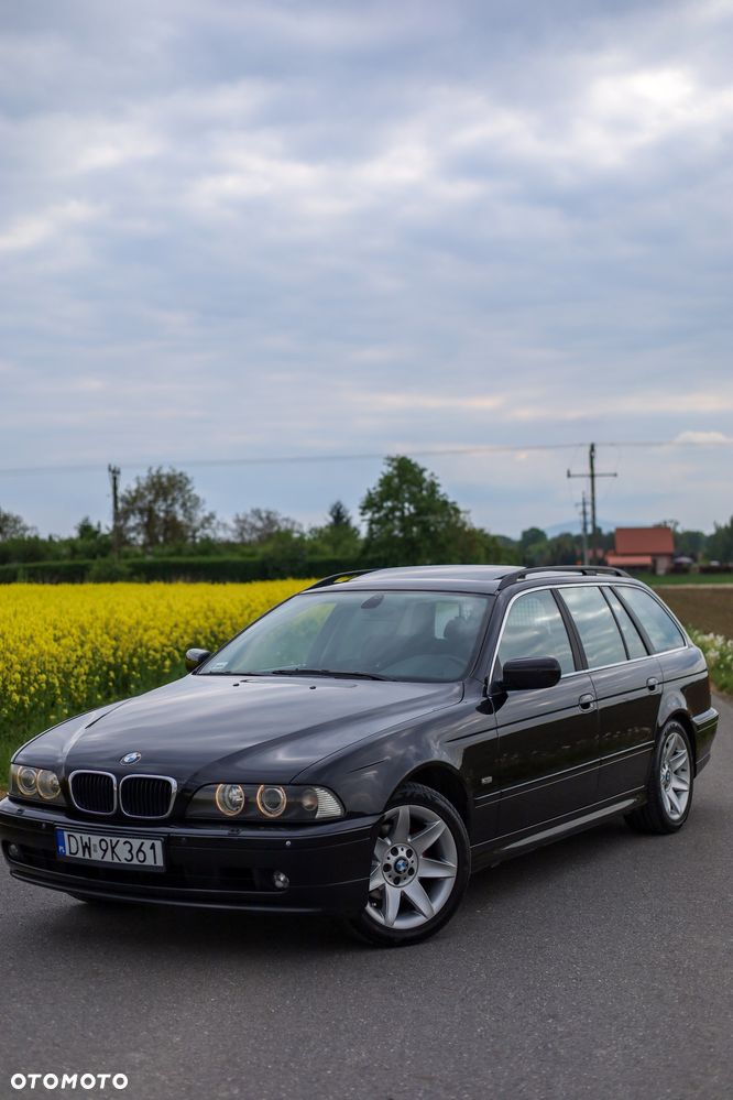 BMW Seria 5 520i - 1