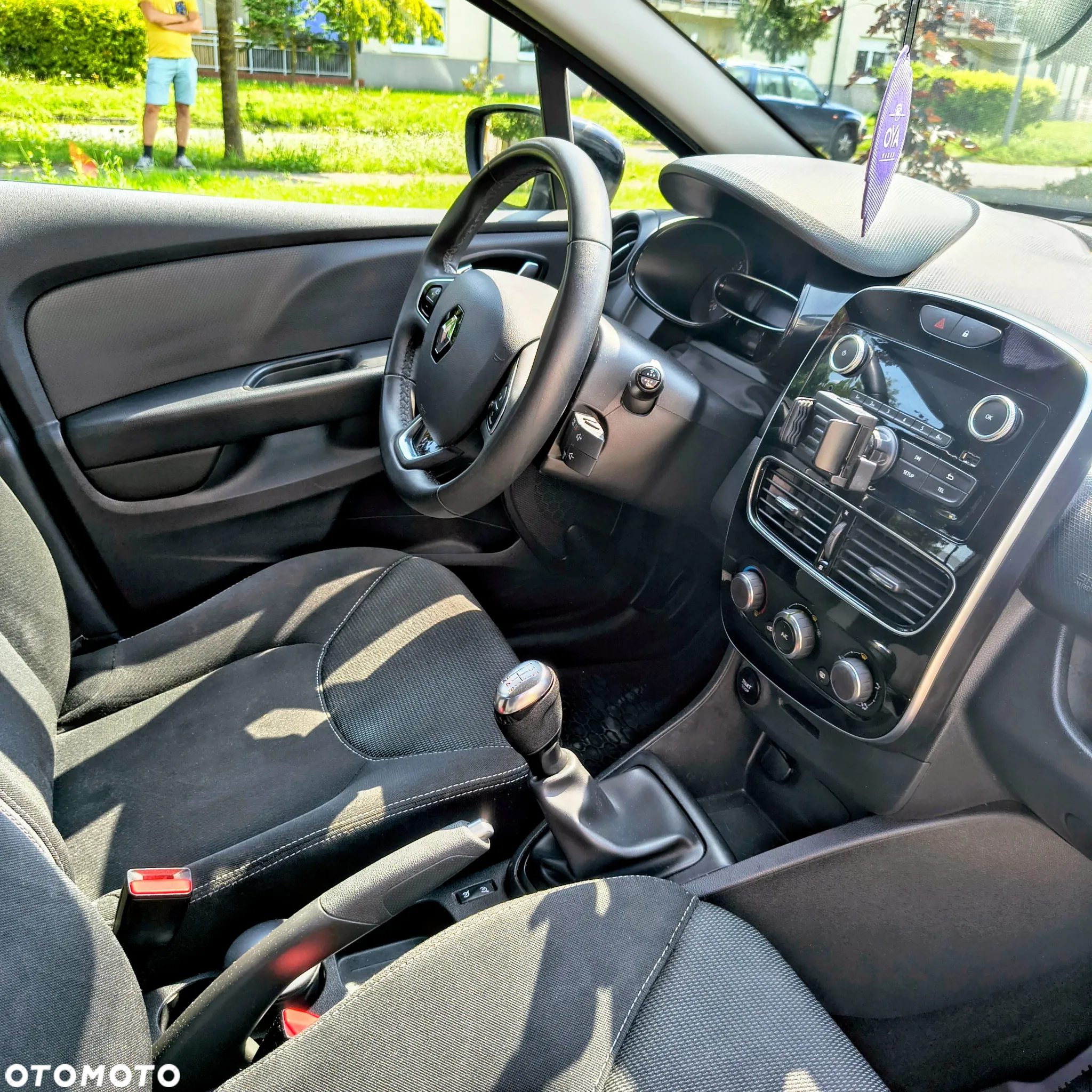 Renault Clio - 14