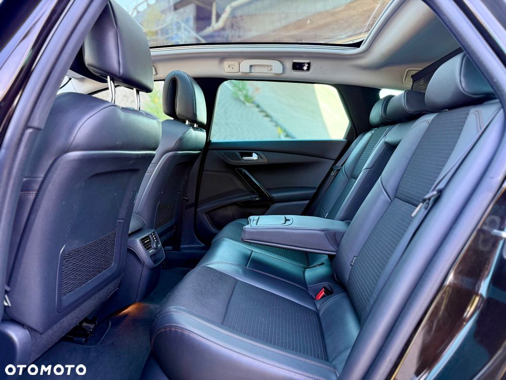 Peugeot 508 RXH 2.0 HDi HYbrid4 - 29