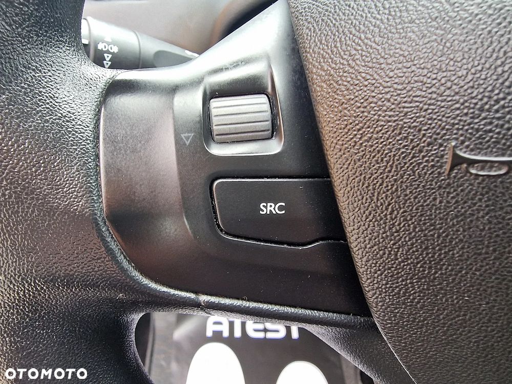 Peugeot 208 HDi 68 Access - 14
