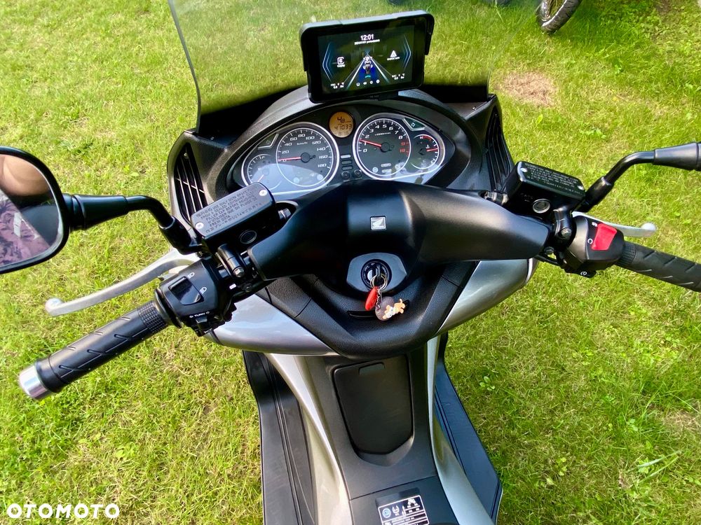 Honda Silver Wing - 8