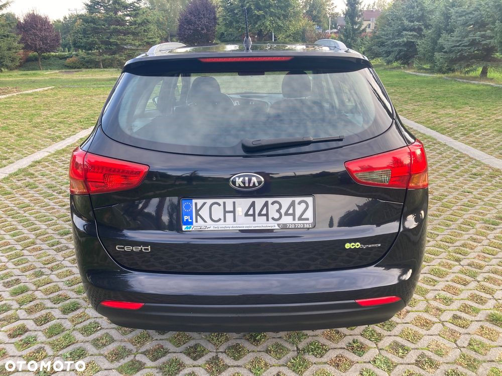 Kia Ceed - 6