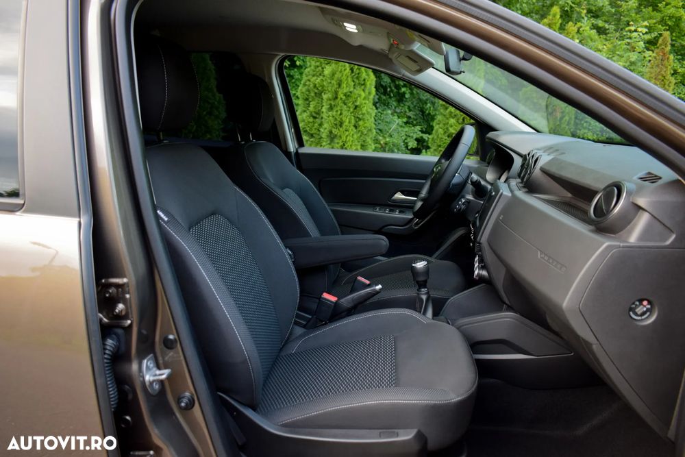 Dacia Duster ECO-G 100 Journey - 12