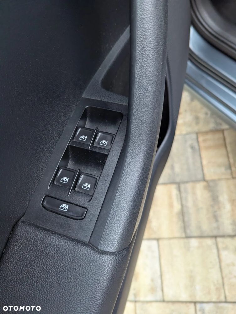 Skoda Octavia 1.8 TSI Drive DSG - 19