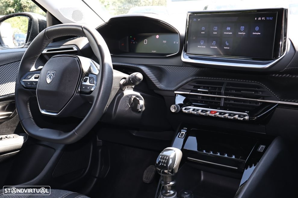 Peugeot 208 1.2 PureTech Allure - 11