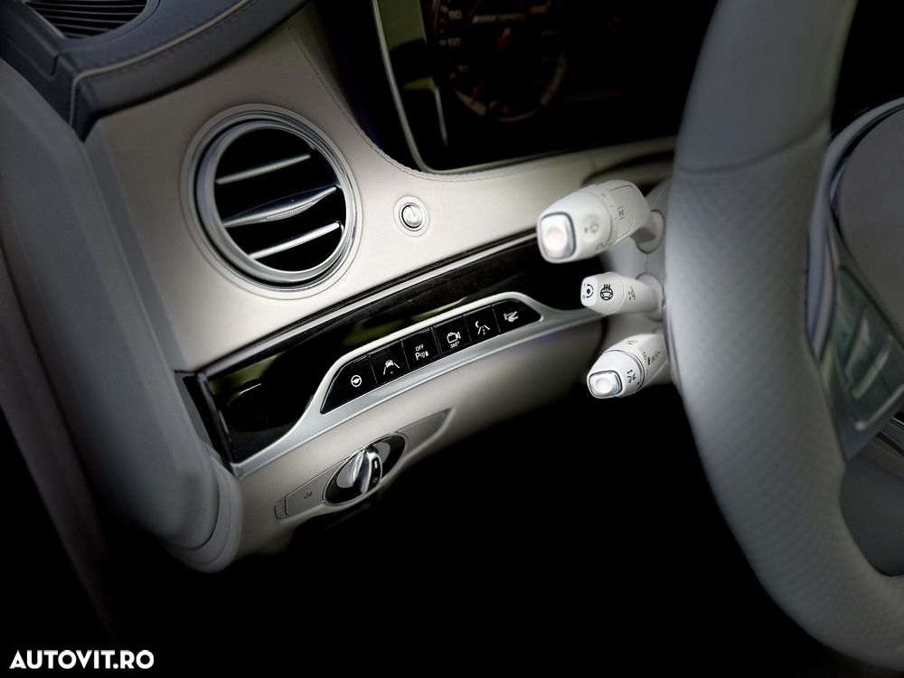 Mercedes-Benz S 63 AMG - 24