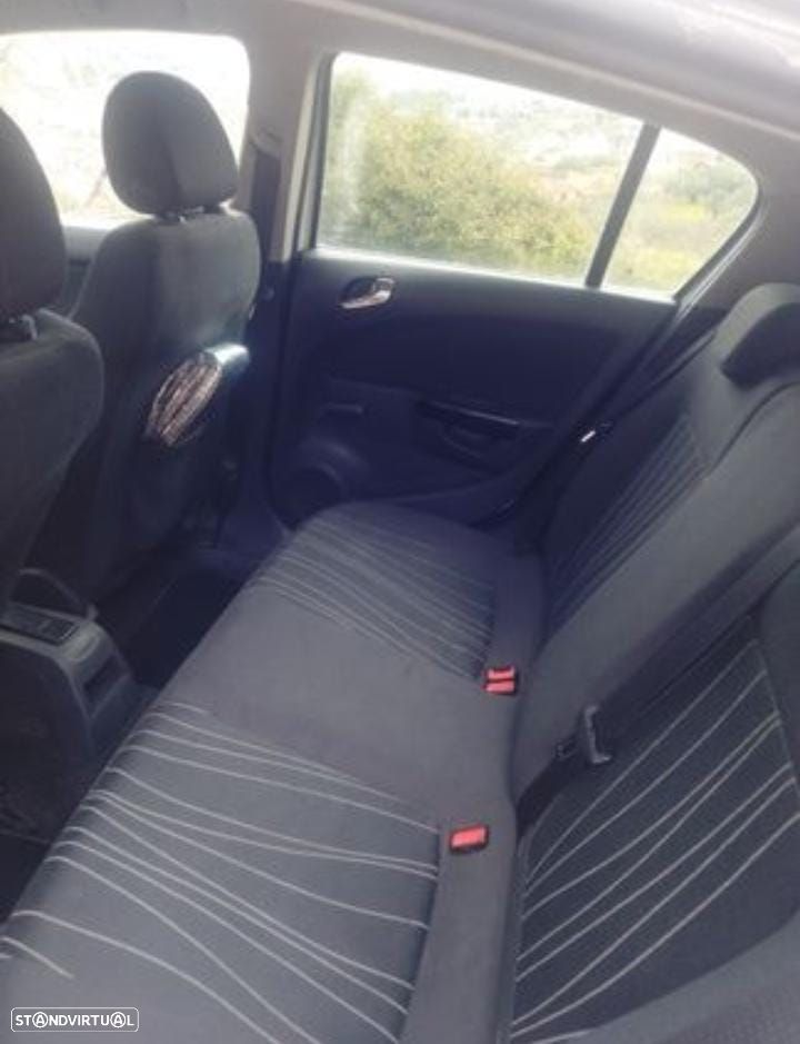 Opel Corsa - 3