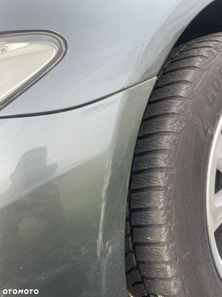 BMW Seria 5 520d - 27