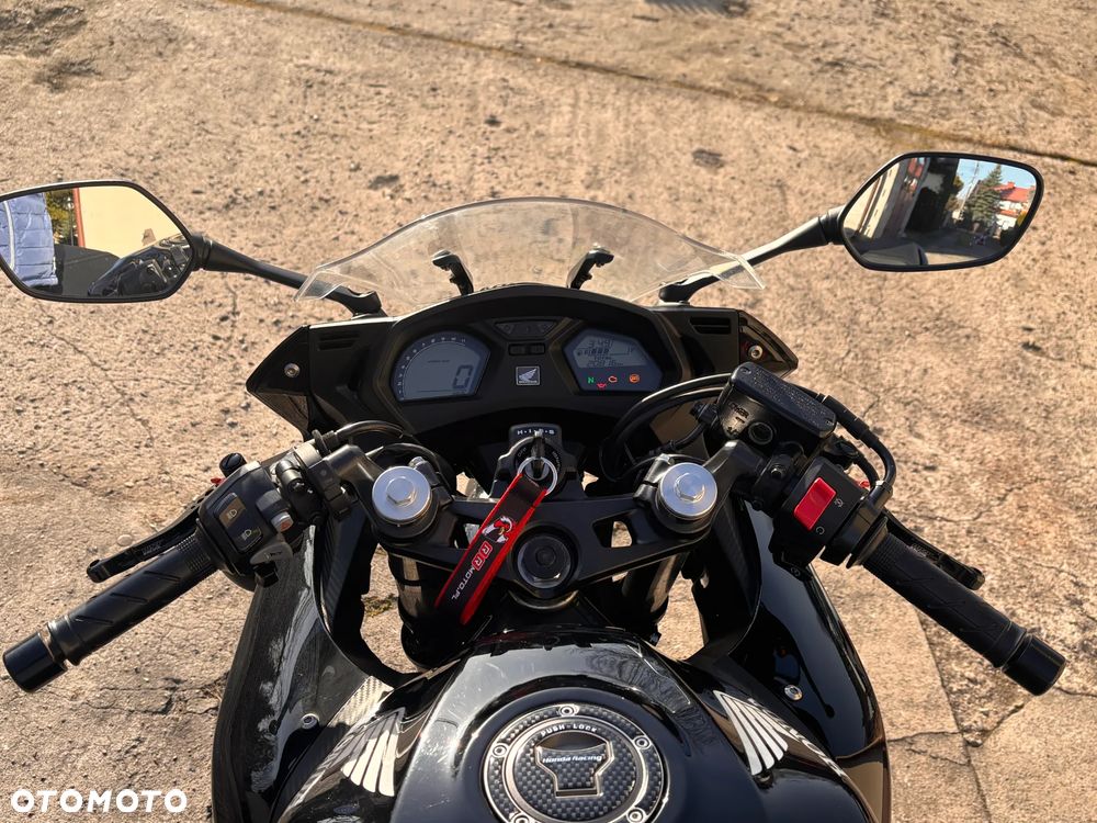 Honda CBR - 8