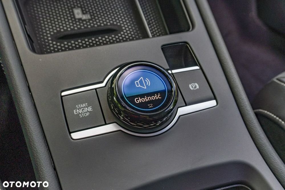 Volkswagen T-Roc - 36