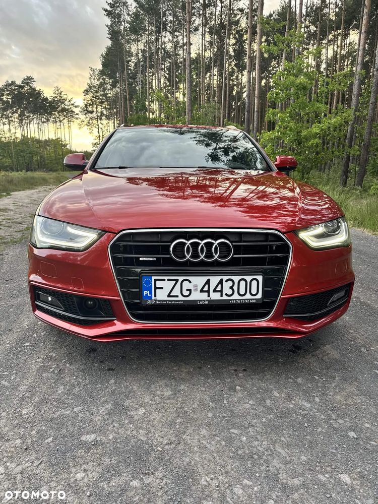 Audi A4 Avant 2.0 TDI Quattro Line - 4