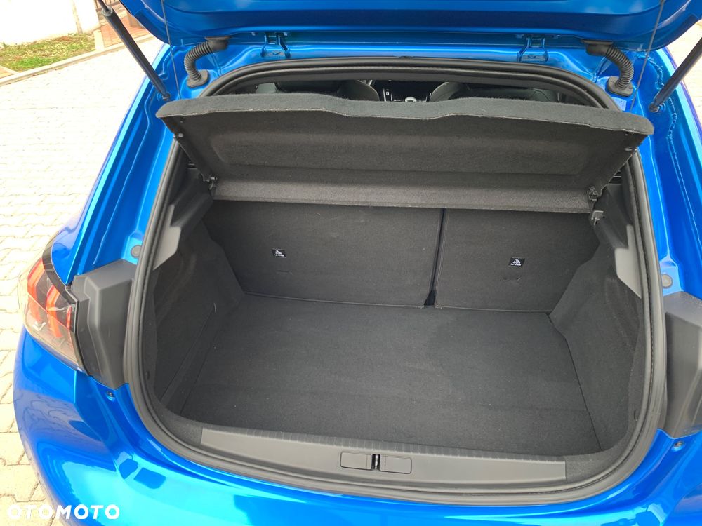 Peugeot 208 PureTech 100 GT - 22