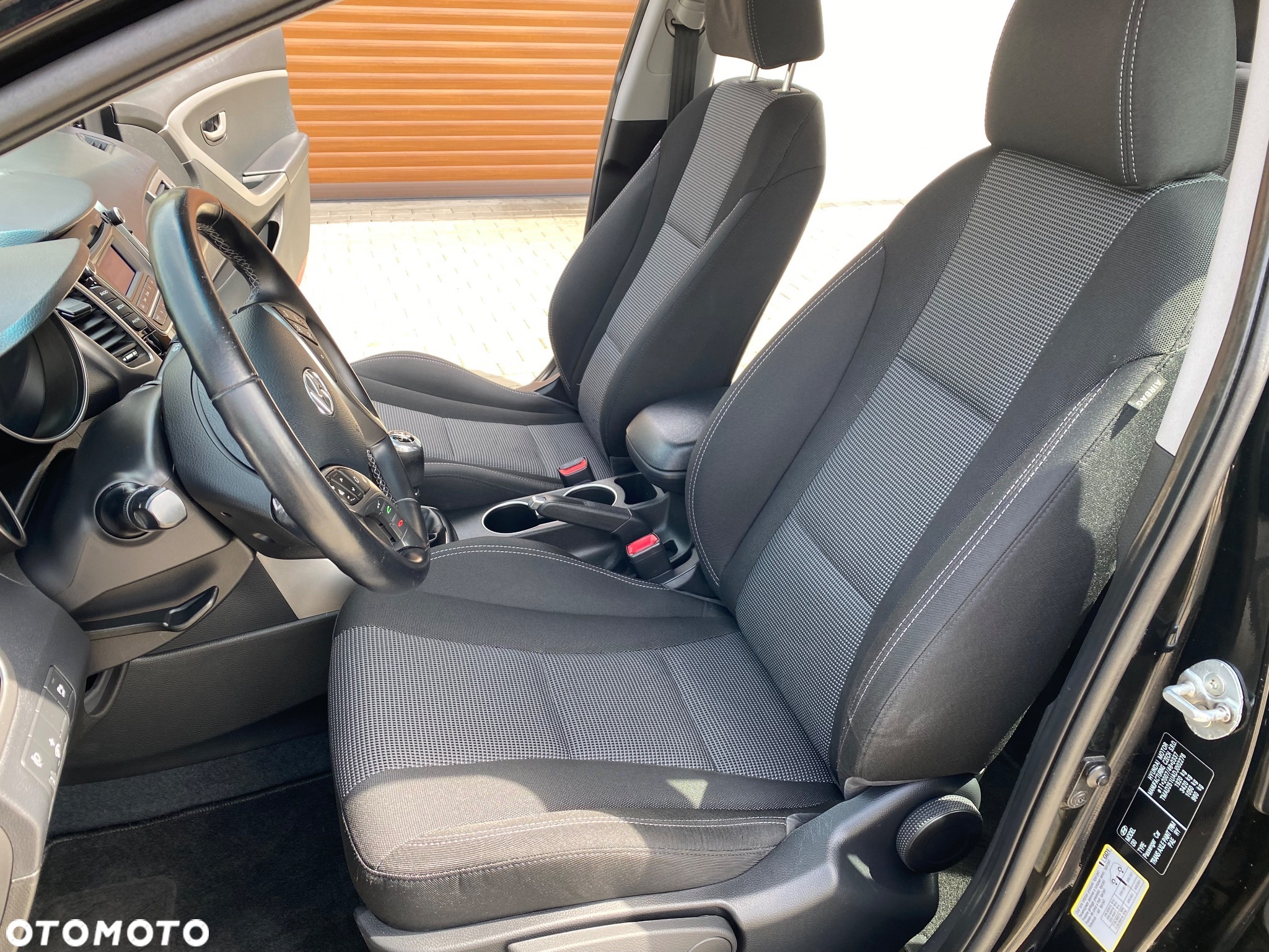 Hyundai i30 1.6 CRDi Comfort - 33