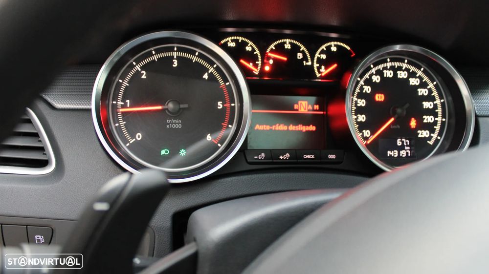 Peugeot 508 SW 1.6 e-HDi Allure 2-Tronic - 31