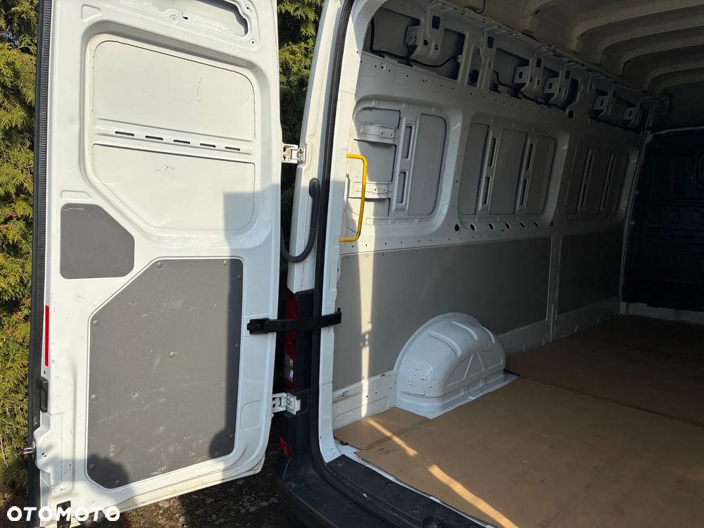 Volkswagen CRAFTER MAXI 2.0TDI 177KM Salon PL 2021r. 4,30m dł. ładowni, Bezwypadkowy - 10