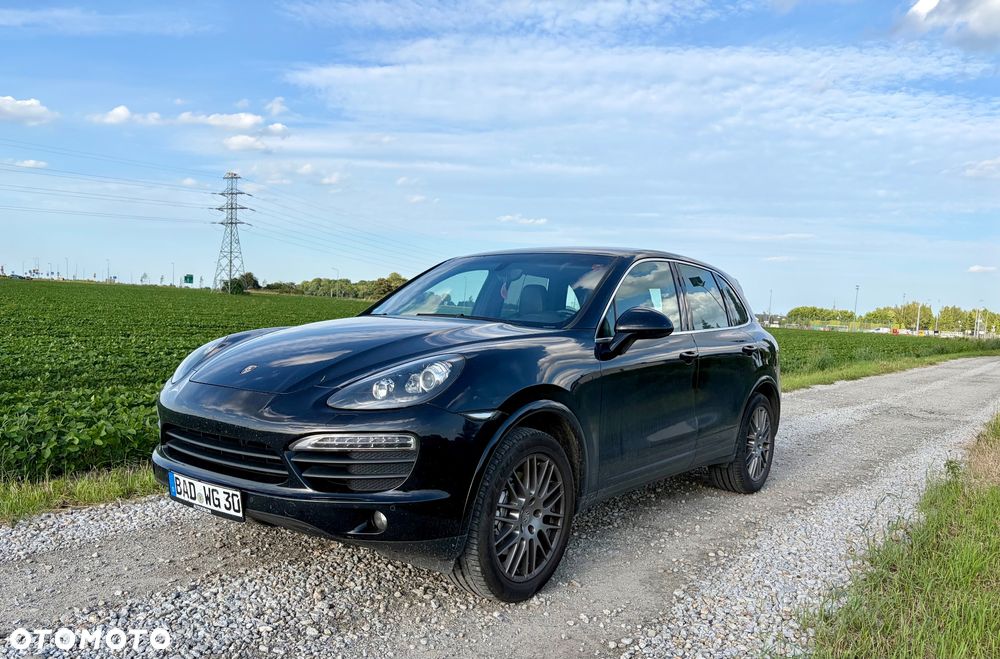 Porsche Cayenne S - 1