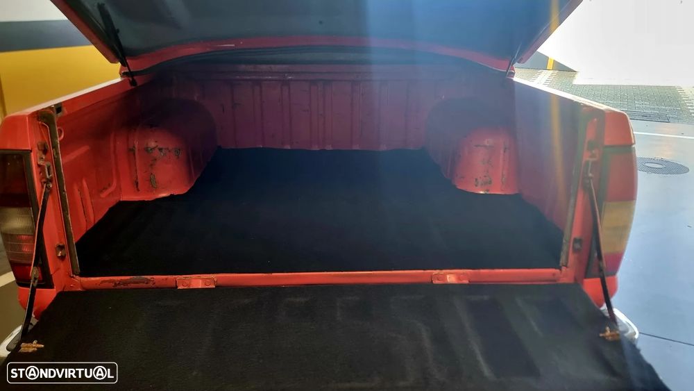 Nissan Navara 2.5 dCi CD Pilot - 16