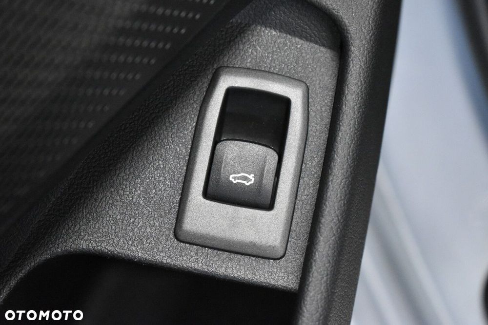 BMW Seria 3 320d mHEV M Sport sport - 10