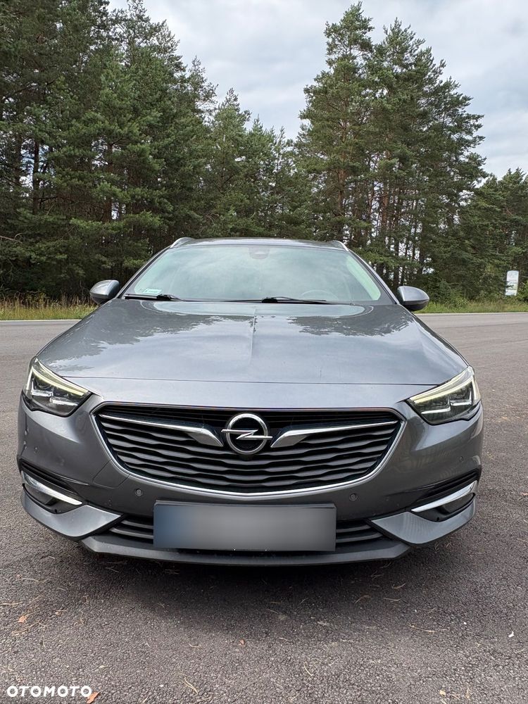Opel Insignia - 1