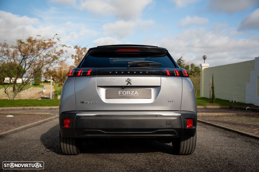 Peugeot e-2008 GT Pack - 8
