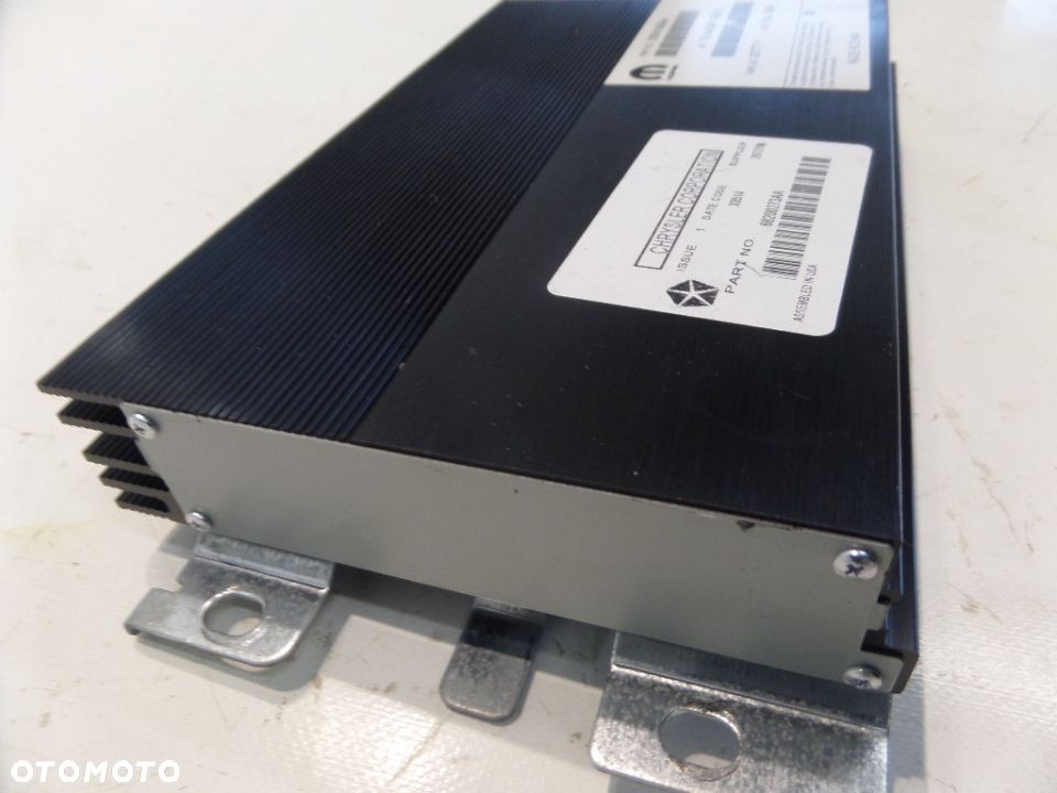 JEEP CHEROKEE KL WZMACNIACZ 05091999AA - 3