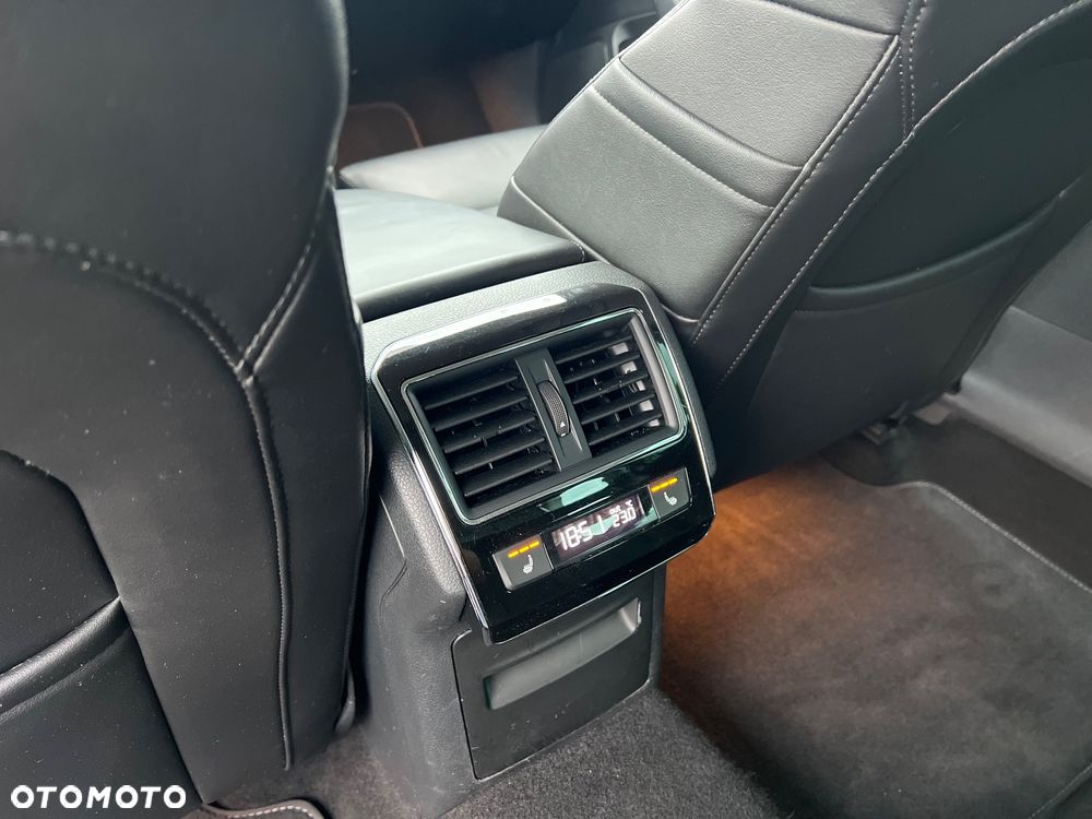 Skoda Superb 2.0 TDI Ambition - 24