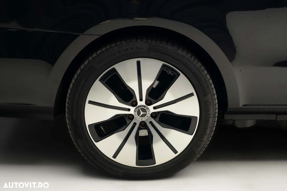 Mercedes-Benz V 300 d Extralang 9G-TRONIC Avantgarde - 13