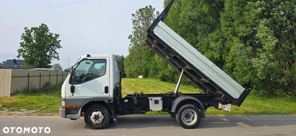 Mitsubishi Fuso Canter - 6