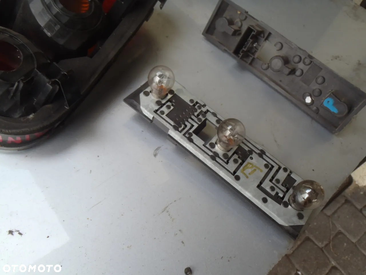 lampa oprawka żarówki wkład tył tylny tylna mini cooper r50 r52 r53  tył tylna - 7