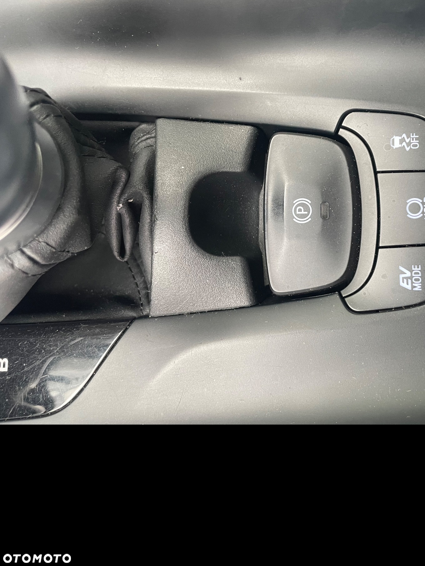 Toyota C-HR 1.8 Hybrid GPF Comfort - 26