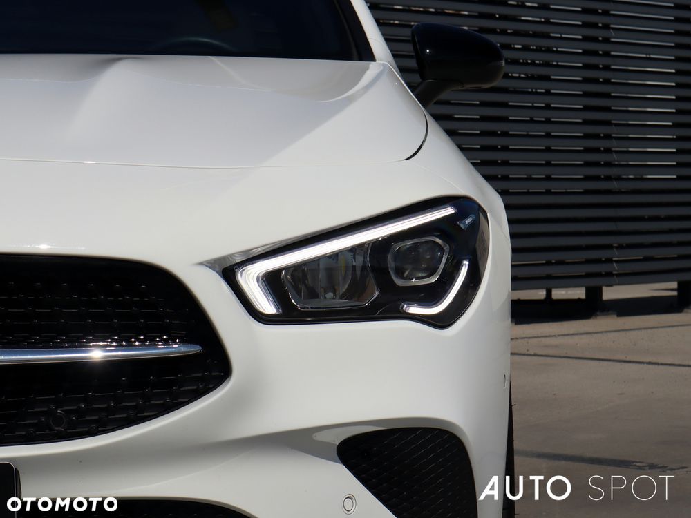 Mercedes-Benz CLA 220 4-Matic 7G-DCT - 10
